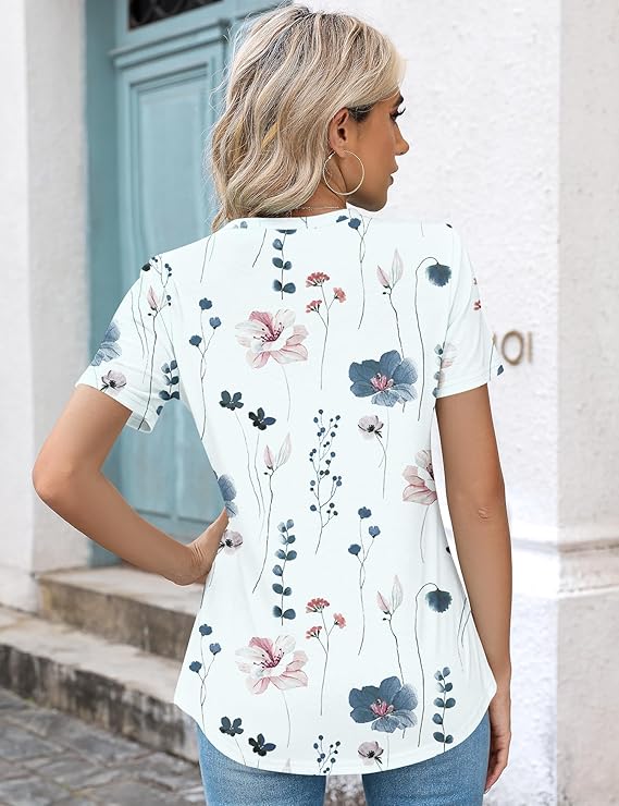 Women’s Pleated Tunic Top – Short Sleeve Crew Neck